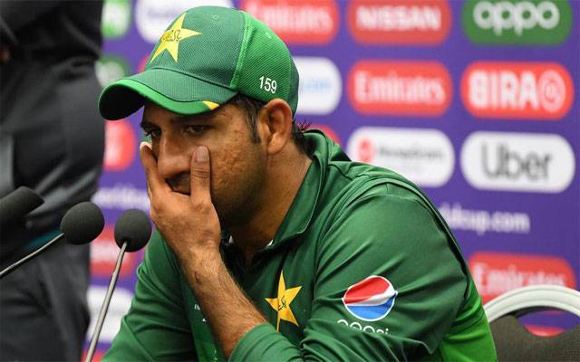 بھارت کیخلاف میچ جیتنے کیلئے فیلڈنگ کو بہتر بنانا ہوگا: سرفراز احمد