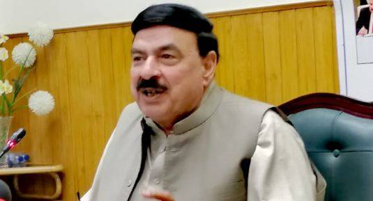  شہباز شریف نے نواز شریف کو جیل سے باہر نکلاانے کی پوری کوشش کی، وزیرریلوے شیخ رشید 