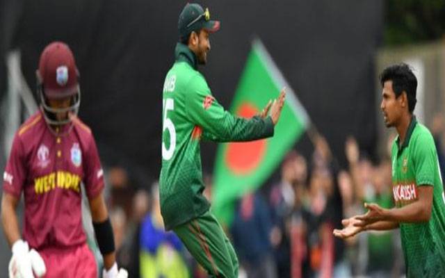 کرکٹ ورلڈ کپ : کالی آندھی نے بنگالی ٹائیگرز کو فتح کیلئے 322 رنز کا ہدف دیدیا