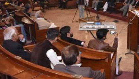 خیبرپختونخوا کے لیے 900 ارب روپے مالیت کا بجٹ کل پیش کیا جائے گا
