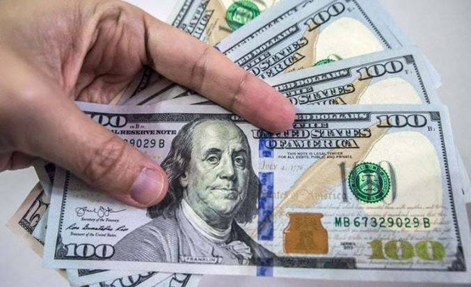 ڈالر کی قیمت میں ایک مرتبہ پھر اضافہ،اوپن مارکیٹ میں 25 پیسے اور انٹربینک میں دو پیسے اضافہ