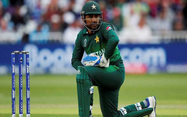 کرکٹ کے مداح نے پاکستانی کپتان سرفراز احمد کی بے عزتی کر دی