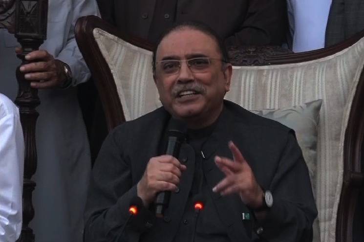 لفظ سلیکٹڈ پر ایوان میں پابندی پر ارکان سے مشاورت کرینگے، آصف زرداری