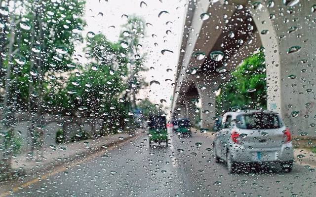 لاہور ، مری ، فیصل آباد سمیت مختلف شہروں میں موسلا دھار بارش ، موسم خوشگوار ہو گیا 