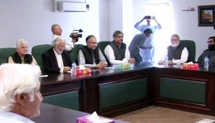 اپوزیشن کی رہبر کمیٹی نے نیا چیئرمین سینیٹ (ن) سے ہونے کی منظوری دیدی