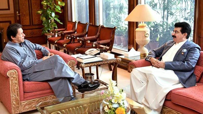 عمران خان سروے سے نہیں عوامی ووٹوں سے وزیراعظم منتخب ہوئے :علی محمد خان 