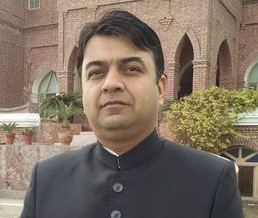 پنجاب میں تعلیم کے ساتھ کھلواڑ,اساتذہ انتظامی عہدوں کے مزے لوٹنے لگے