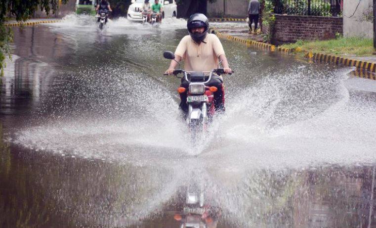 محکمہ موسمیات نے ملک بھر میں مزید بارشوں کی پیشگوئی کردی