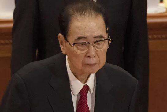 چین کے سابق وزیر اعظم لی پینگ انتقال کرگئے