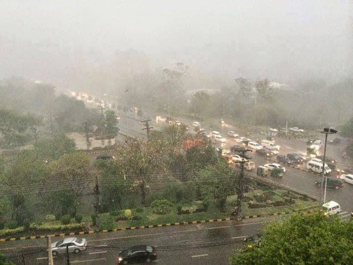   بارشوں کا سلسلہ تھمنے والا نہیں، ملک بھر میں مون سون کا نیا سلسلہ داخل ہو گیا