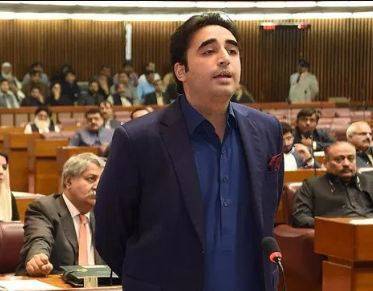 مریم نواز کی گرفتاری پر بلاول بھٹو نے پارلیمنٹ سے واک آؤٹ کر دیا 