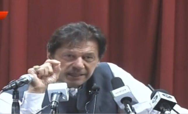   میں نے خود کو کشمیر کے سفیر کا درجہ دیا ہے: عمران خان