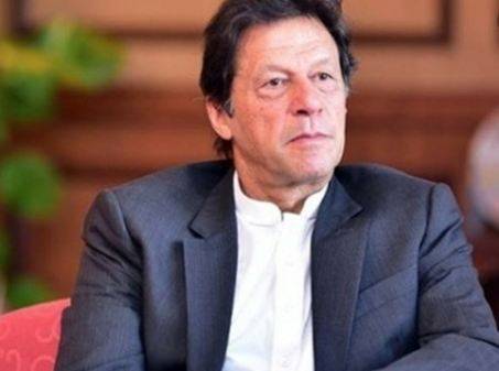 قوم سے درخواست ہے کل 12 سے ساڑھے 12 بجے تک کشمیر کیلئے نکلیں: عمران خان 