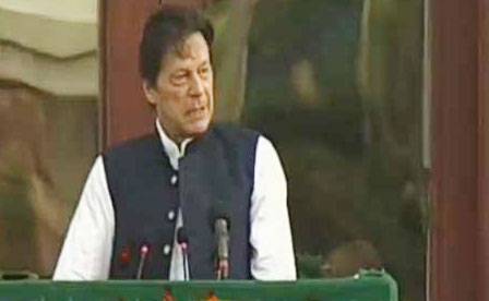 مودی کو بتانا چاہتا ہوں اینٹ کا جواب پتھر سے دیں گے، وزیراعظم عمران خان
