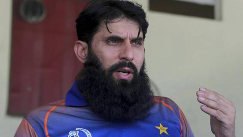 مصباح الحق کو ہیڈ کوچ بنانے کا فیصلہ