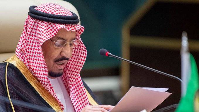 سعودی شاہ سلمان نے اپنے بیٹے شہزادہ عبدالعزیز کو وزیر توانائی تعینات کردیا