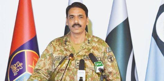 پاک افغان بارڈر پر دہشت گردوں کی فائرنگ کے نتیجے میں 3 جوان شہید  ، آئی ایس پی آر 