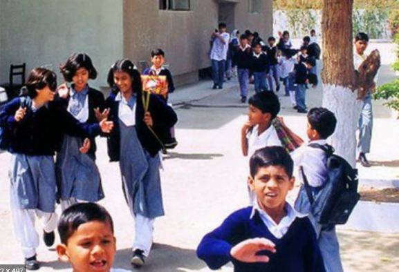 میرپور آزاد کشمیر میں زلزلے کے بعد تعلیمی ادارے دو روز کے لئے بند رہیں گے