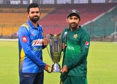 پہلا ون ڈے، پی سی بی کا تعلیمی اداروں کو مفت ٹکٹ دینے کا فیصلہ