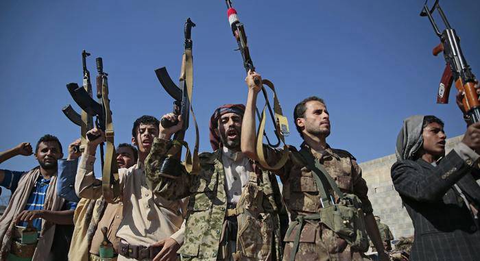 حوثی باغیوں نے ہزاروں کی تعداد میں سعودی فوجی پکڑنے کا دعویٰ کر دیا