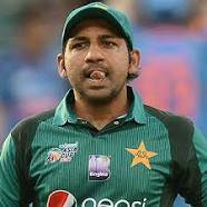 پی سی بی نے سرفراز کو کپتانی سے ہٹائے جانے والی خبروں کی تردید کر دی
