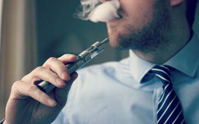 رواں سال ای سگریٹ سے ہلاکتوں کی تعداد 16 ہو گئی 