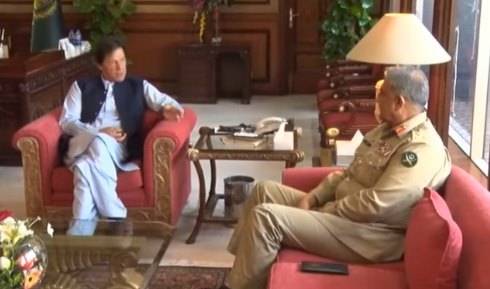 عمران خان , آرمی چیف سے افغان طالبان کے وفد کی ملاقات