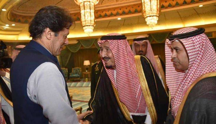  وزیراعظم کی سعودی فرمانروا سے ملاقات ، علاقائی امن واستحکام پر  تبادلہ خیال کیا 