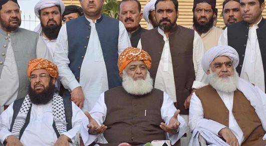 مولانا فضل الرحمان نے حکومت سے مذاکرات کی سختی سے تردید کر دی 