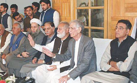  حکومتی وفد کی رہبر کمیٹی سے ملاقات, مذاکرات جاری رکھنے پر اتفاق 