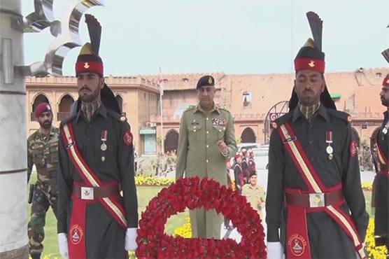  آرمی چیف کا فرنٹیئر کور ہیڈ کوارٹرز کا دورہ، یاد گار شہدا پر حاضری