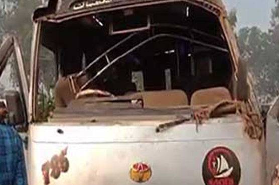 مختلف شہروں میں ٹریفک حادثات، 14 افراد جاں بحق