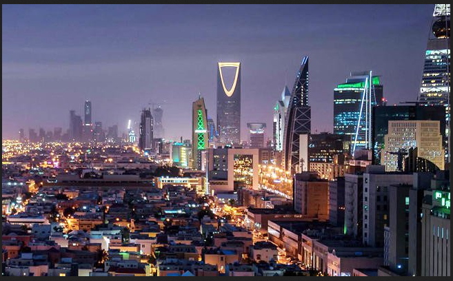سعودی عرب میں بدعنوانی کے جرم میں 18 سرکاری و نجی ملازمین کو سزا سنادی گئی