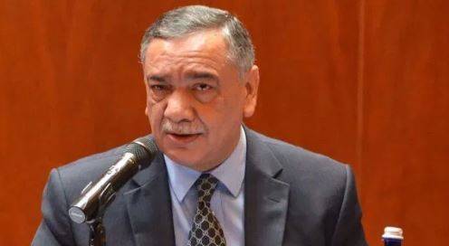 ججوں پر اعتراض کرنے والے تھوڑی احتیاط کریں، چیف جسٹس آف پاکستان 