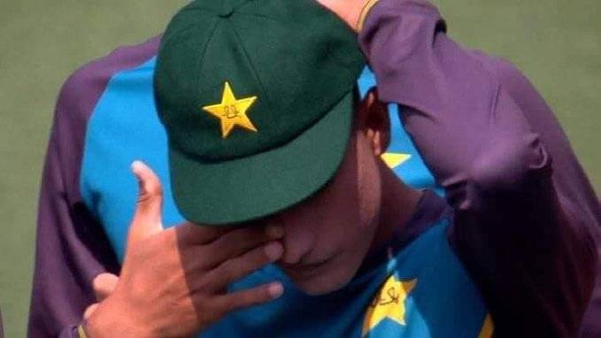 نسیم شاہ ٹیسٹ کیپ لیتے ہوئے رو پڑے