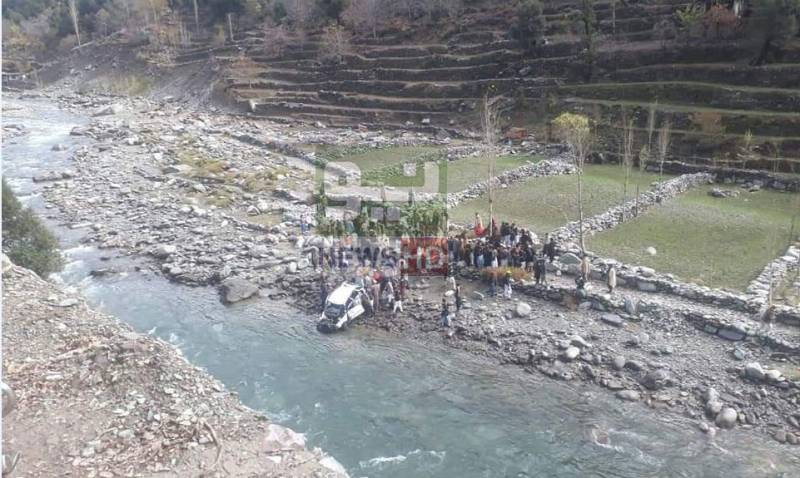 دیر بالا، دریا میں گاڑی گرنے سے 6 افراد ڈوب کر جاں بحق