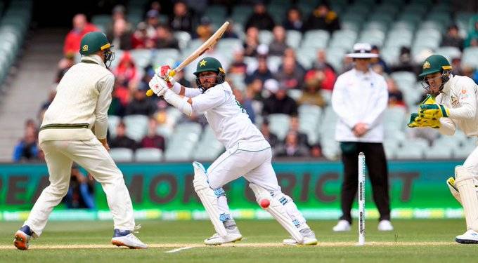 ایڈیلیڈ ٹیسٹ میں یاسر شاہ کی سنچری بھی کام نہ آئی،آسٹریلیا کے خلاف پاکستان فالو آن کا شکار