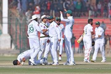 سری لنکا کو آخری میچ میں 263 رنز سے شکست،پاکستان نے ٹیسٹ سیریز جیت لی