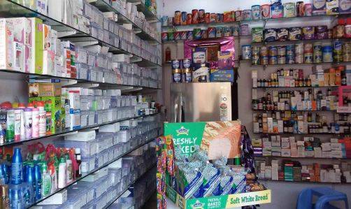 وفاقی حکومت نے ادویات کی قیمتوں میں پندرہ فیصد کمی کر دی 