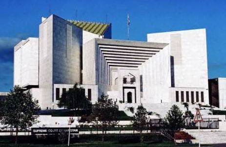 آرمی چیف کی مدت ملازمت میں توسیع سے متعلق درخواست سماعت کیلئے منظور