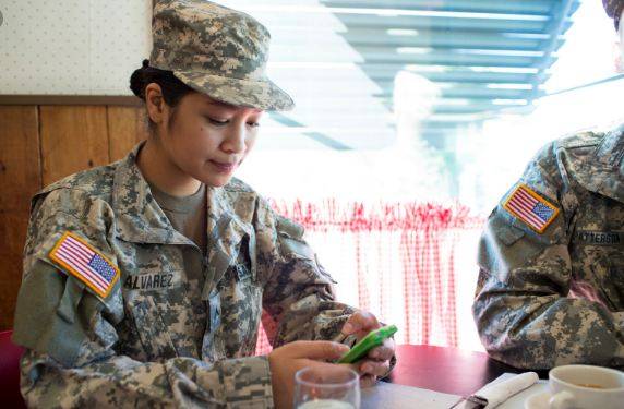 امریکی فوج نے سرکاری موبائل میں ٹک ٹاک ایپ پر پابندی عائد کردی