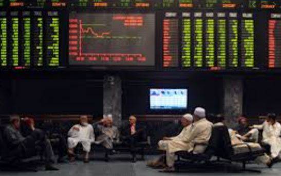 کاروبار کے اختتام پر انٹربینک میں ڈالر مہنگا ہو گیا 