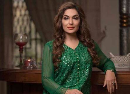 ماہرہ خان کو بلا وجہ اہمیت دی جاتی ہے‘ میری اداکاری کا مقابلہ کوئی نہیں کرسکتا‘ میرا