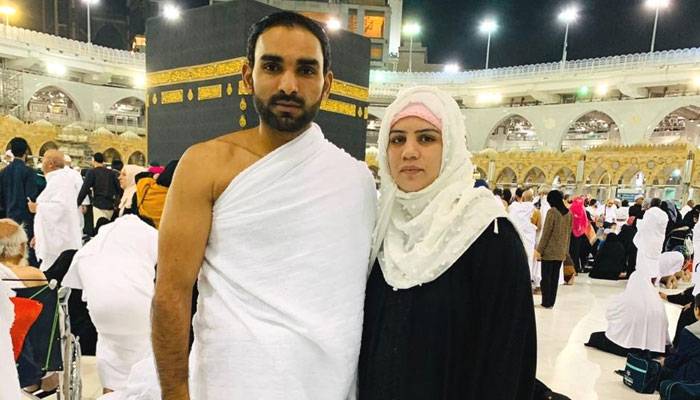 آصف علی نے عمرہ کی سعادت حاصل کر لی