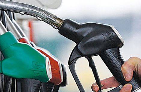 وزارت خزانہ کا پٹرولیم مصنوعات کی قیمتوں کو برقرار رکھنے کا فیصلہ 