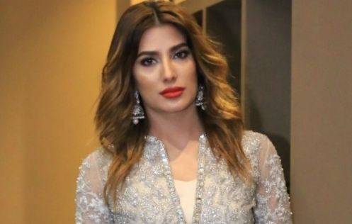 مشکل کی اس گھڑی میں چین کیساتھ کھڑے ہیں، مہوش حیات