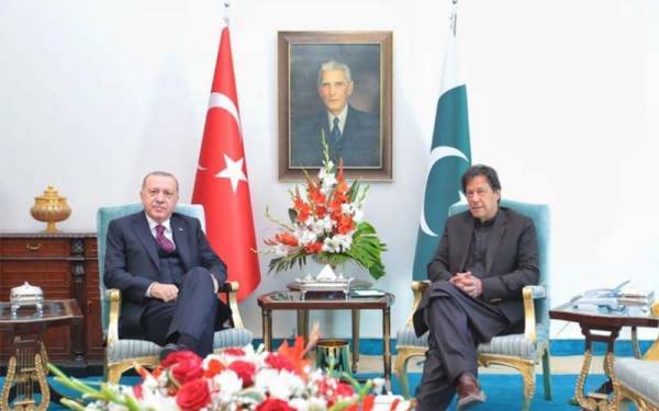 پاکستان اور ترکی قربتوں کے نئے دور میں داخل ، مفاہمتی یادداشتوں پر دستخط ، پاکستانیوں کے لیے خوشخبری 