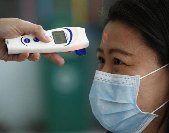 چین  میں کورونا وائرس سے مزید 136 افرادہلاک ،تعداد 2004ہو گئی