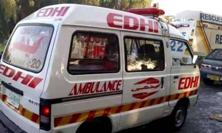 سکھر، مسافر بس اور ٹرین میں خوفناک حادثہ، 20 مسافر جاں بحق