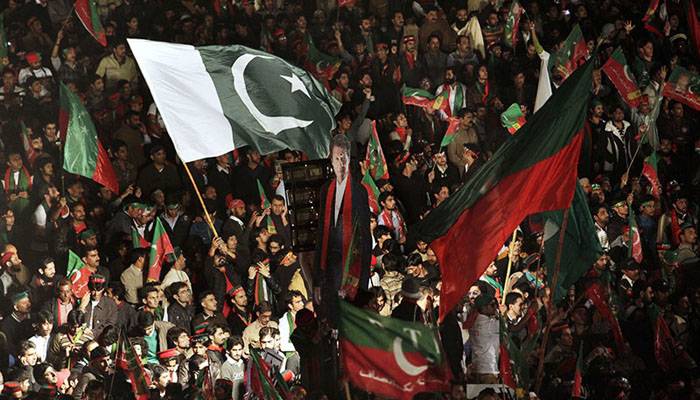 اہم ترین ممبر قومی اسمبلی کی تحریک انصاف میں شمولیت 